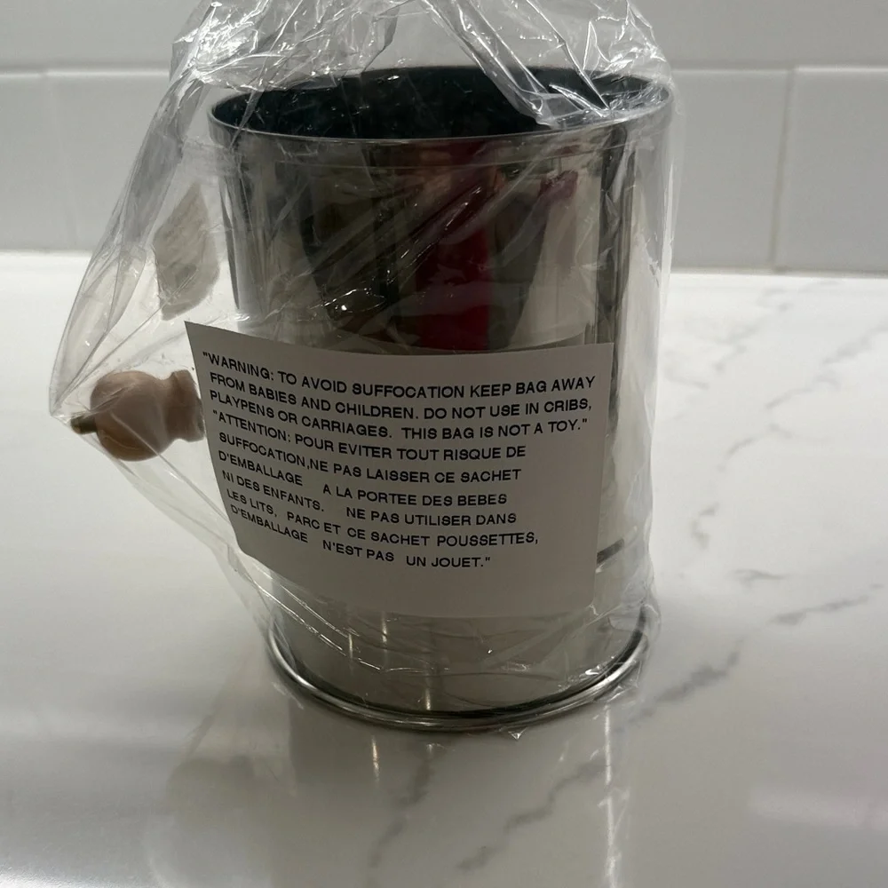Williams Sonoma Stainless Steel Hand-Crank Sifter with Wooden Handle